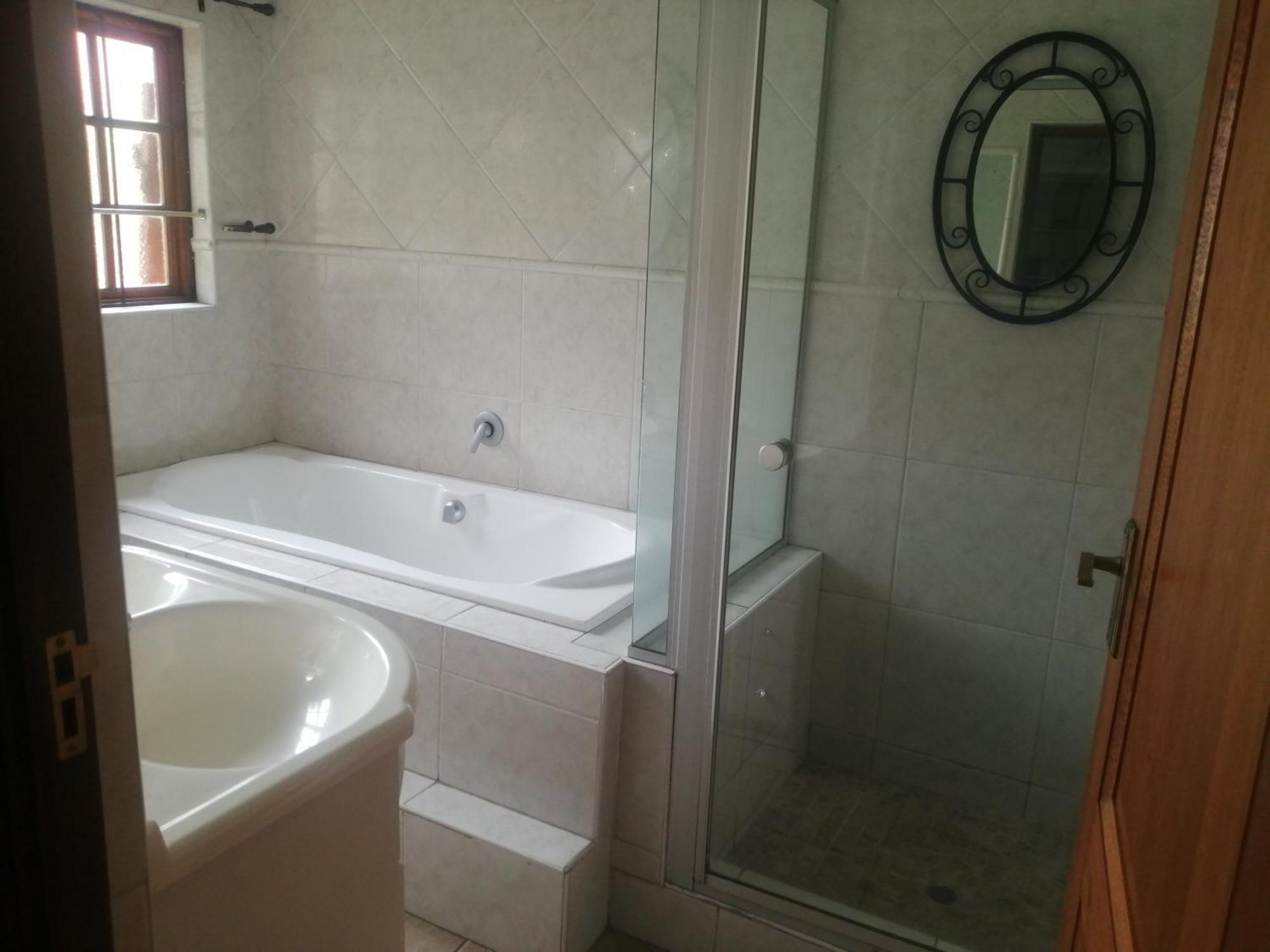24 Onvrey Guest House Boksburg Esterno foto