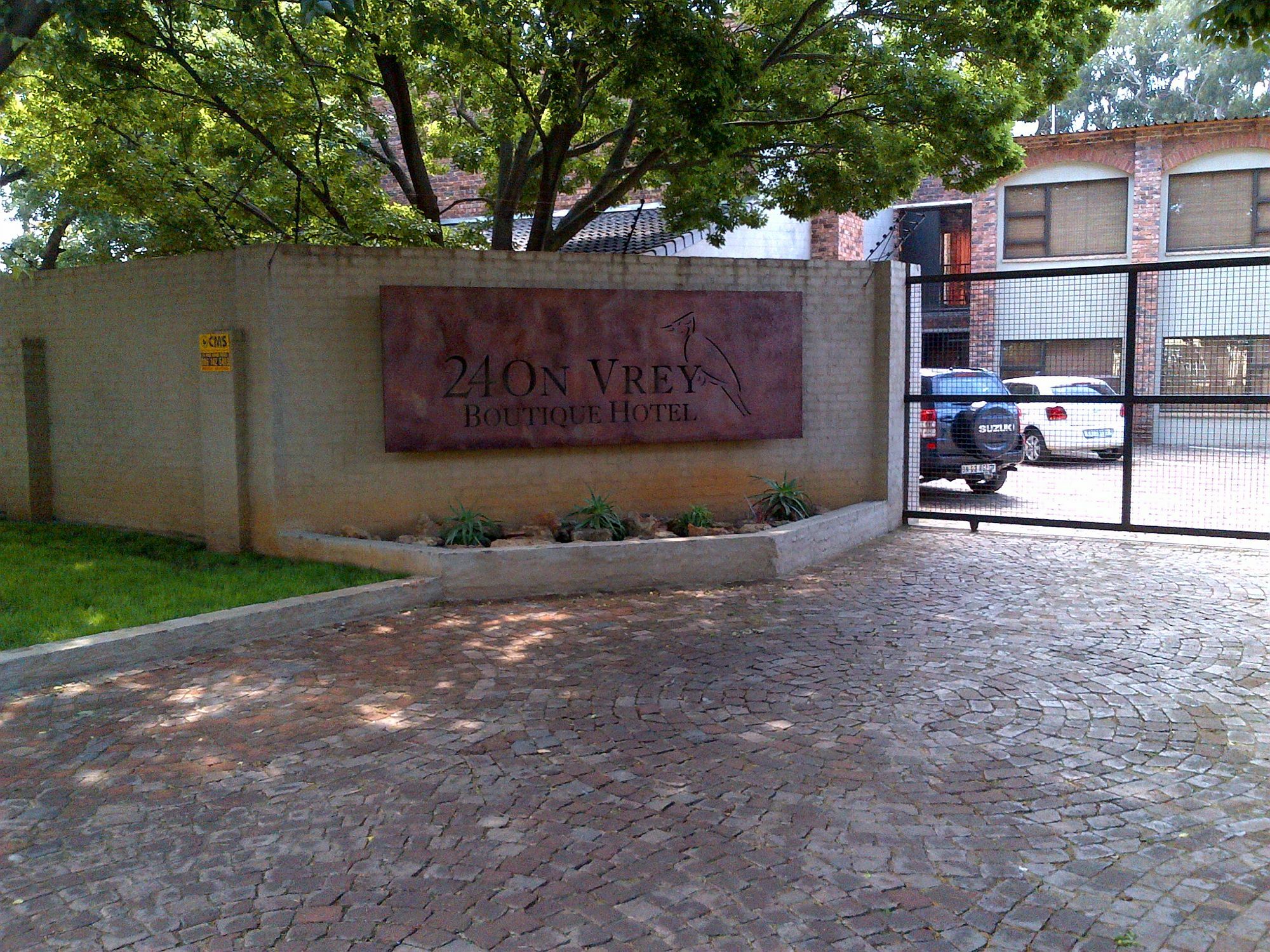 24 Onvrey Guest House Boksburg Esterno foto