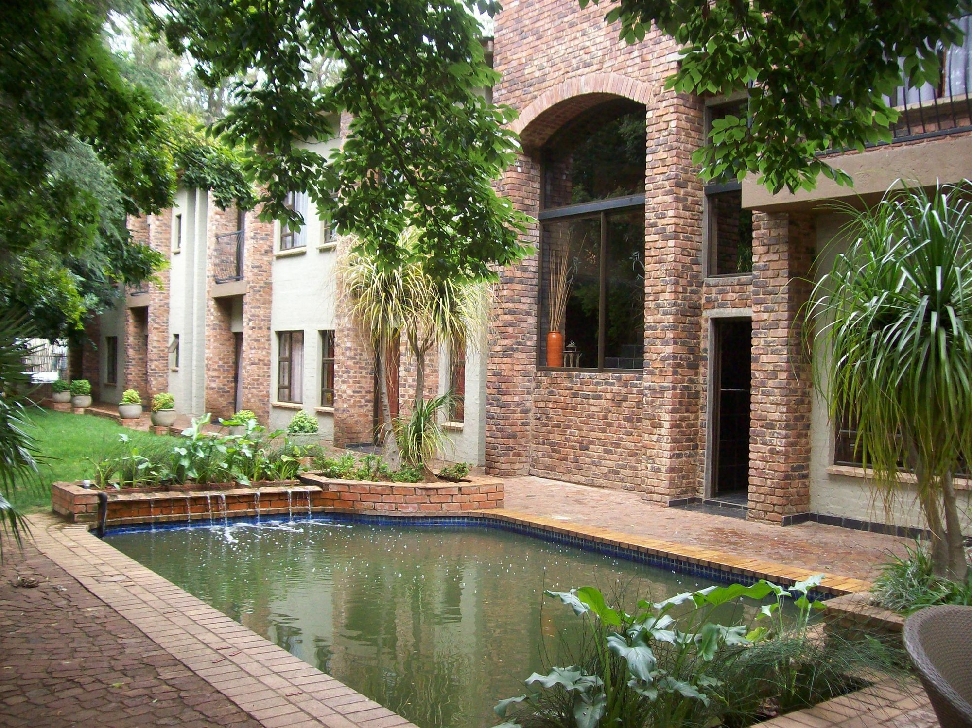 24 Onvrey Guest House Boksburg Esterno foto